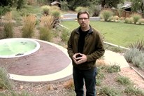 后院的热水浴缸的想法